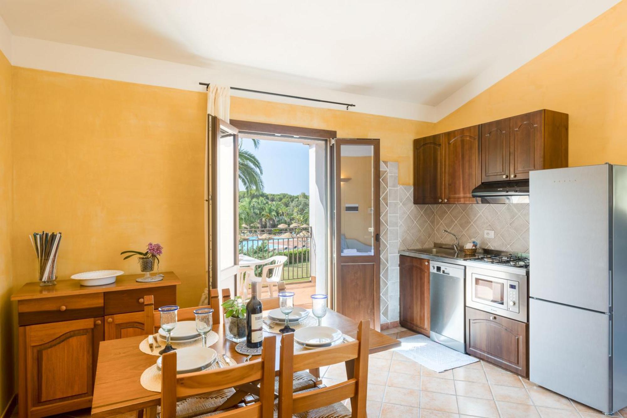 Apartments In Residence With Swimming Pool In Santa Margherita Di Pula, 250 Meters From The Sea エクステリア 写真